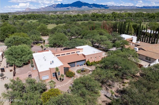 2343 Belderrain, Tubac, AZ 85646
