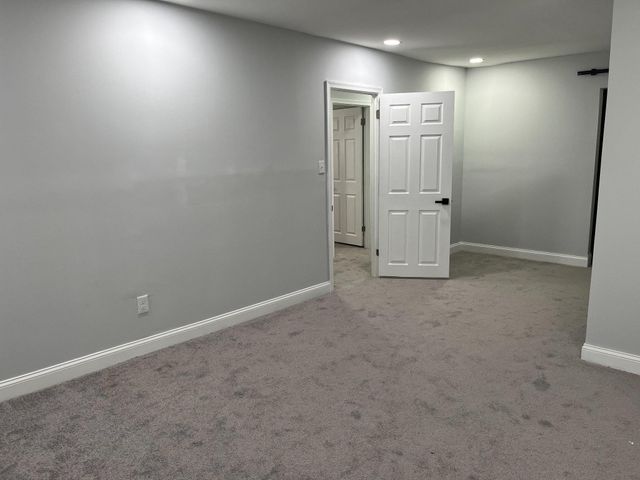 2405 LIMESTONE RD, Wilmington, DE 19808