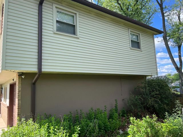 2405 LIMESTONE RD, Wilmington, DE 19808