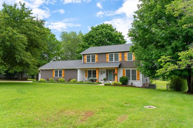 1112 Belmont Dr, Cookeville, TN 38506