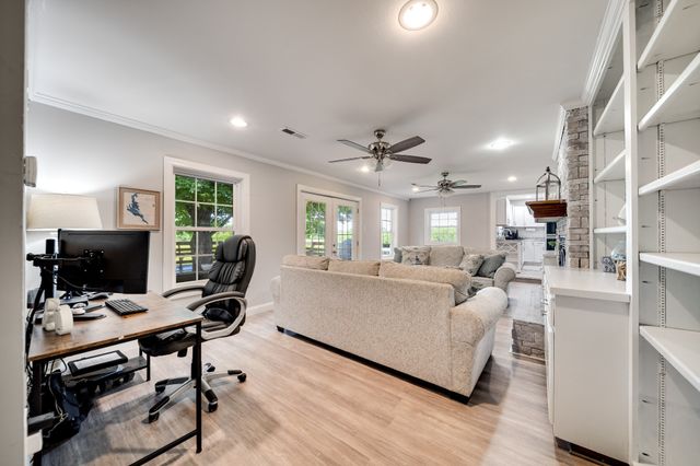 1112 Belmont Dr, Cookeville, TN 38506