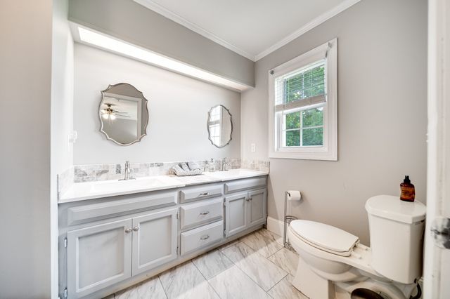 1112 Belmont Dr, Cookeville, TN 38506