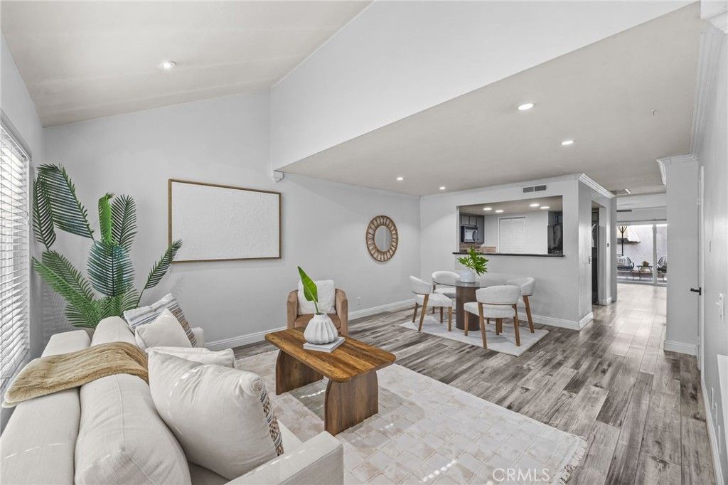 18741 Applewood, Huntington Beach, CA 92646 — exterior