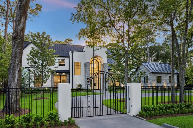 813 W Friar Tuck Lane, Houston, TX 77024