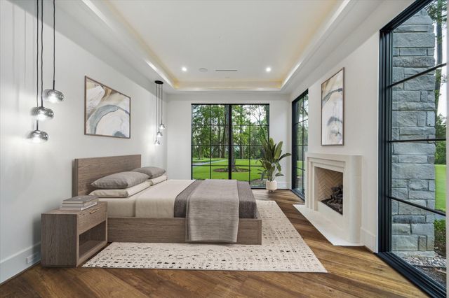 813 W Friar Tuck Lane, Houston, TX 77024