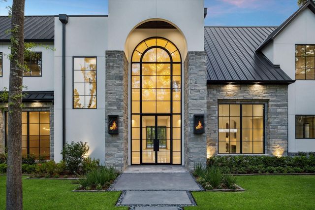 813 W Friar Tuck Lane, Houston, TX 77024