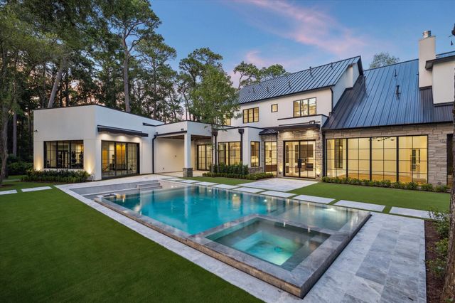 813 W Friar Tuck Lane, Houston, TX 77024