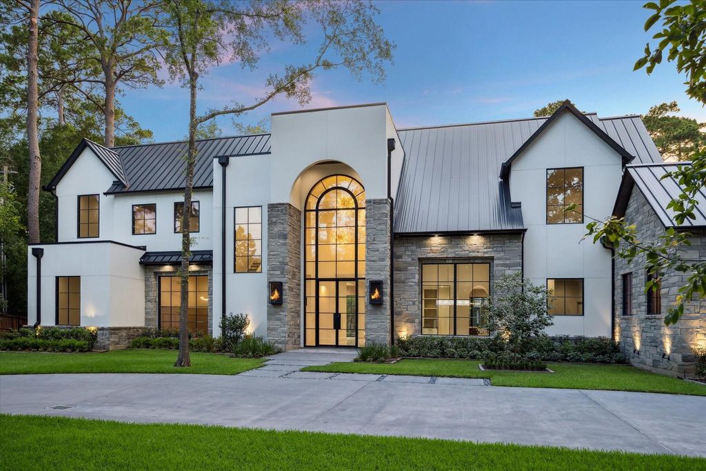 813 W Friar Tuck Lane, Houston, TX 77024