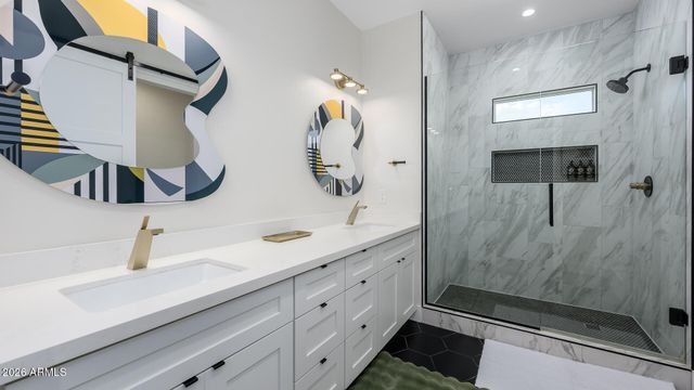 14002 N 67TH Place, Scottsdale, AZ 85254