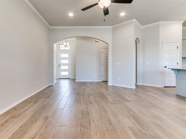 548 Cherrybark Drive, Washington, OK 73093