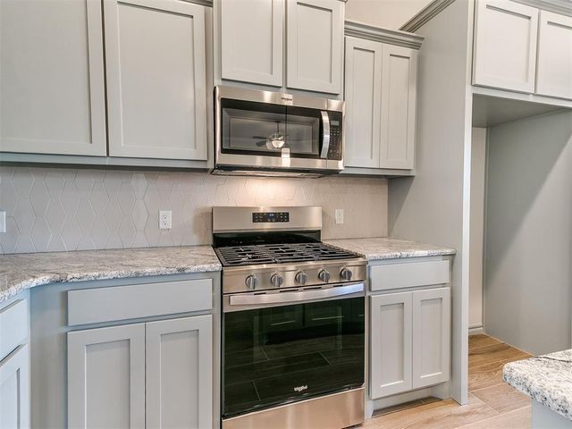 548 Cherrybark Drive, Washington, OK 73093