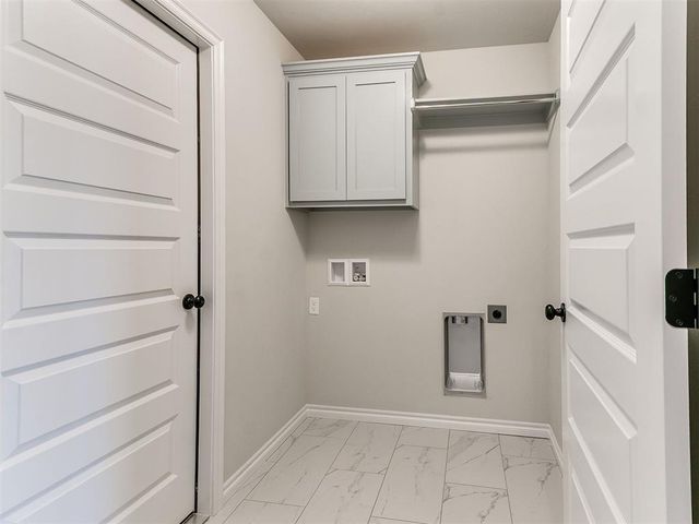 548 Cherrybark Drive, Washington, OK 73093