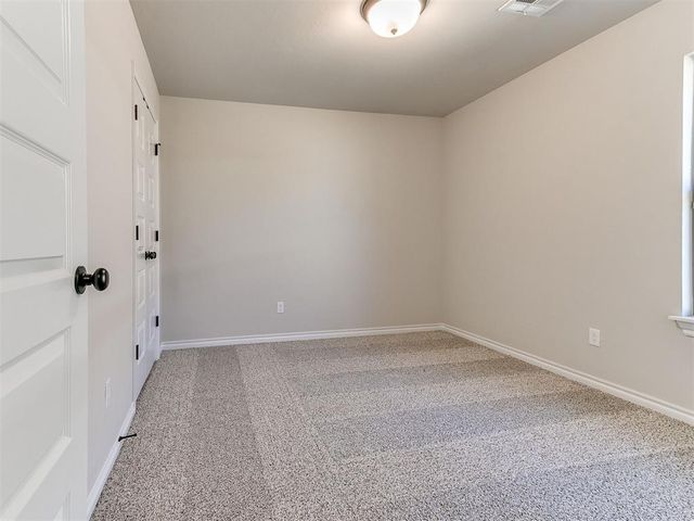 548 Cherrybark Drive, Washington, OK 73093