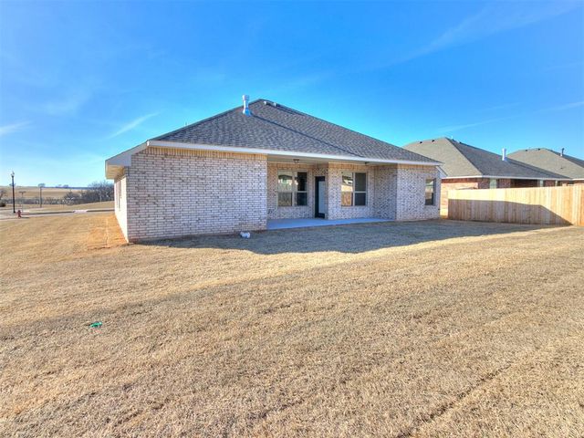 548 Cherrybark Drive, Washington, OK 73093