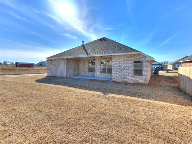 548 Cherrybark Drive, Washington, OK 73093