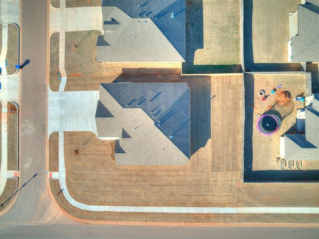 548 Cherrybark Drive, Washington, OK 73093