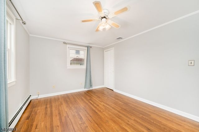 26 Greendale Ave, Pequannock Twp., NJ 07444