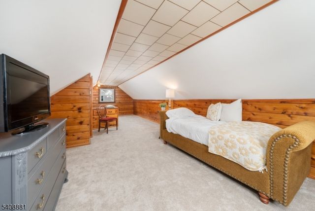 26 Greendale Ave, Pequannock Twp., NJ 07444