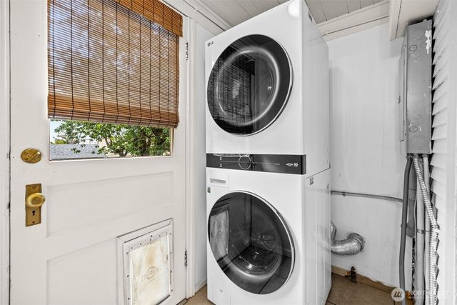 409 S 34th Street, Tacoma, WA 98418