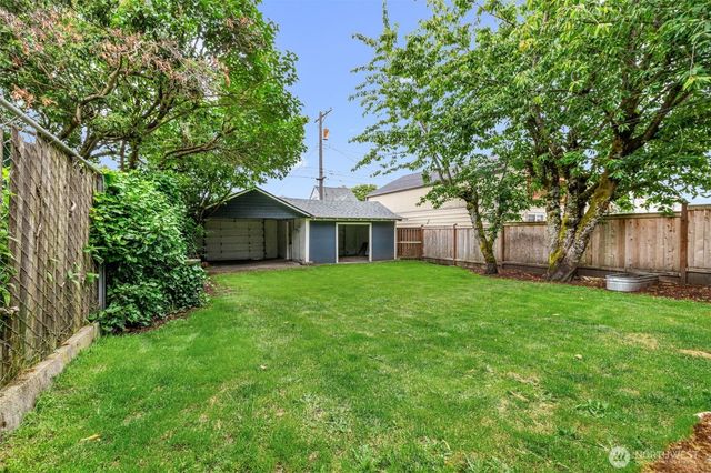 409 S 34th Street, Tacoma, WA 98418