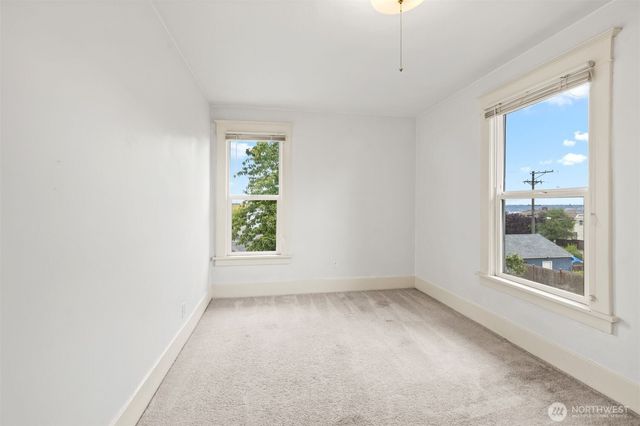 409 S 34th Street, Tacoma, WA 98418