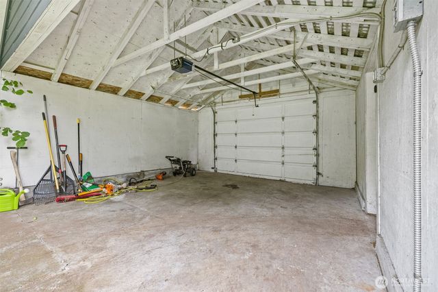 409 S 34th Street, Tacoma, WA 98418