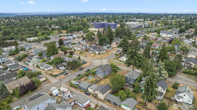 409 S 34th Street, Tacoma, WA 98418