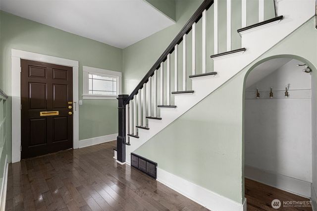 409 S 34th Street, Tacoma, WA 98418