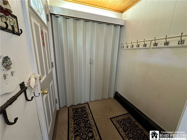 194 Hazeltine Avenue, Jamestown, NY 14701