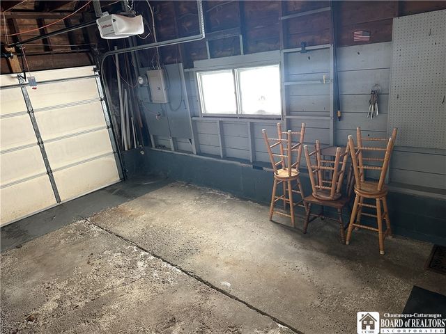 194 Hazeltine Avenue, Jamestown, NY 14701