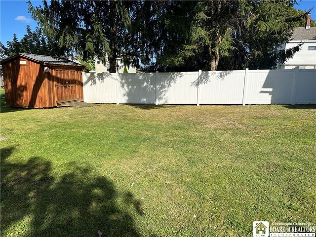 194 Hazeltine Avenue, Jamestown, NY 14701