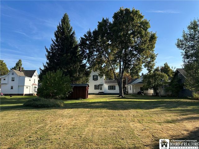 194 Hazeltine Avenue, Jamestown, NY 14701