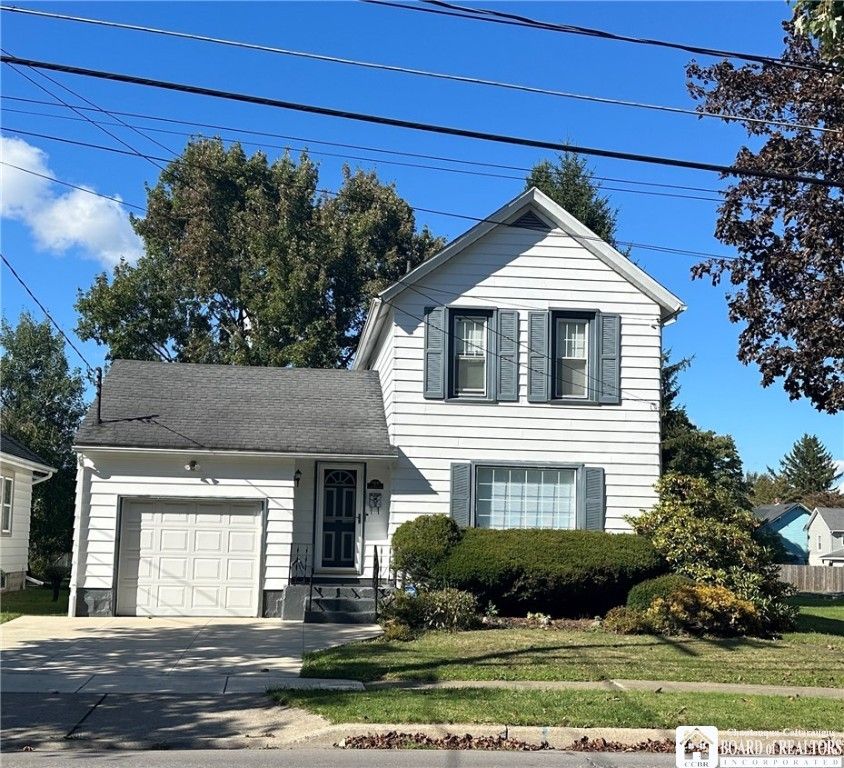 194 Hazeltine Avenue, Jamestown, NY 14701