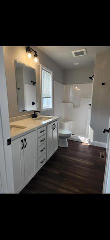 2690 PRINCETON DRIVE, Neenah, WI 54956