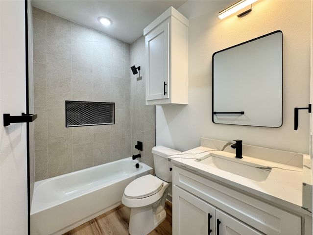 2916 Hemphill Street, Greenville, TX 75401