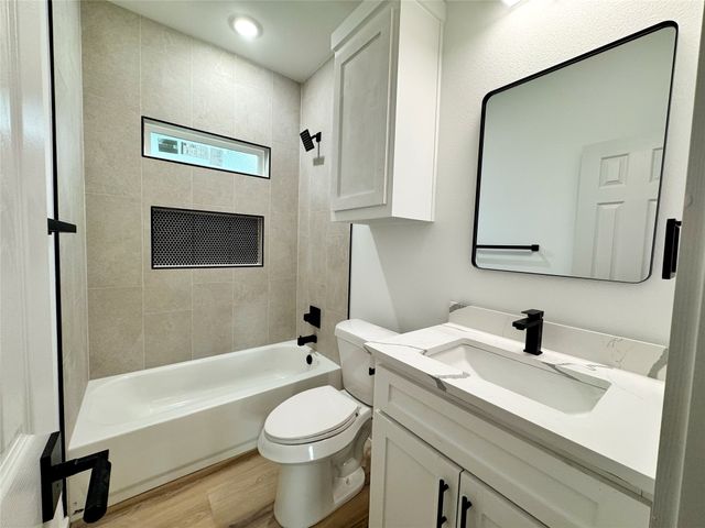2916 Hemphill Street, Greenville, TX 75401