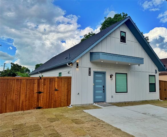 2916 Hemphill Street, Greenville, TX 75401