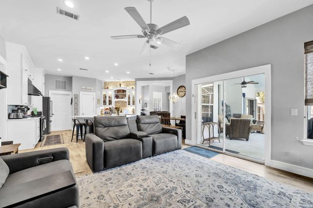 35 Bethany Bay, Destin, FL 32541