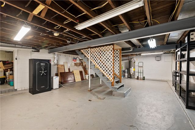 448 Seldon, Verona, PA 15147