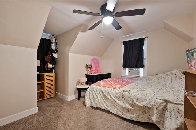 448 Seldon, Verona, PA 15147