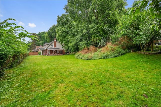448 Seldon, Verona, PA 15147