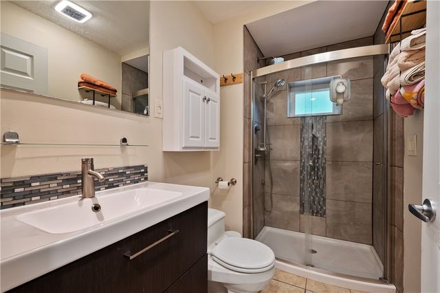 448 Seldon, Verona, PA 15147