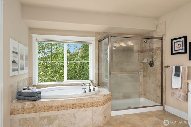 10337 155th Avenue NE, Redmond, WA 98052