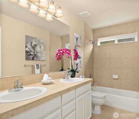 10337 155th Avenue NE, Redmond, WA 98052