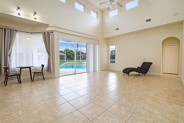 3626 E HAMILTON Key, West Palm Beach, FL 33411