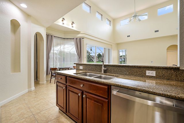 3626 E HAMILTON Key, West Palm Beach, FL 33411