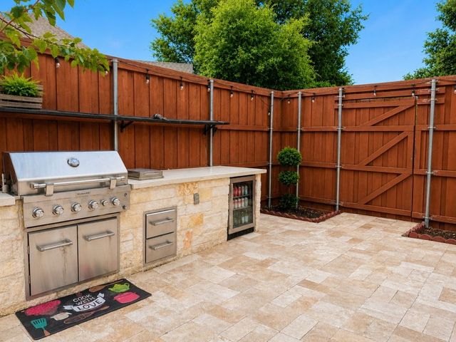 1302 Hansberry Drive, Allen, TX 75002