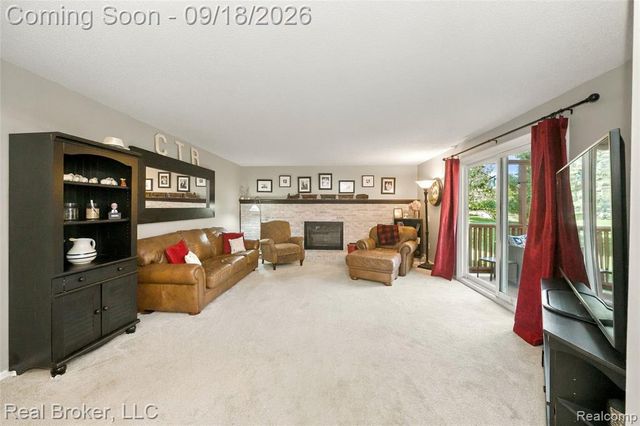 29148 Leesburg Court, Farmington Hills, MI 48331