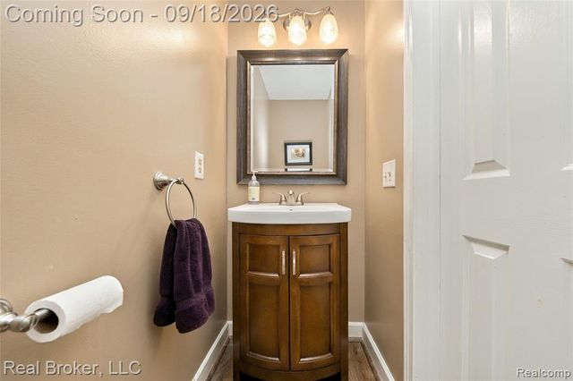 29148 Leesburg Court, Farmington Hills, MI 48331