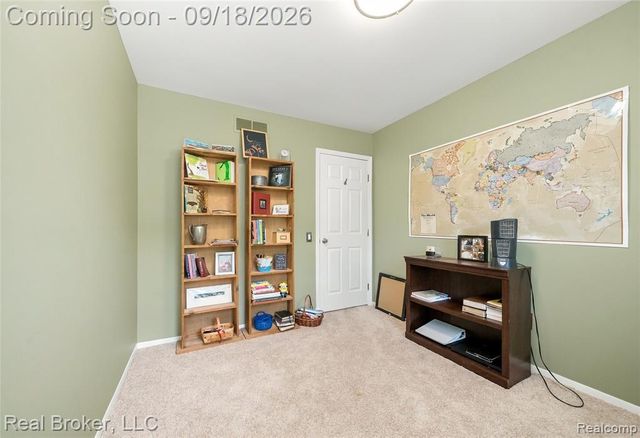 29148 Leesburg Court, Farmington Hills, MI 48331